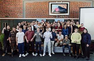 Gruppenbild der Absolvent*innen