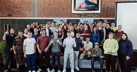 Gruppenbild der Absolvent*innen